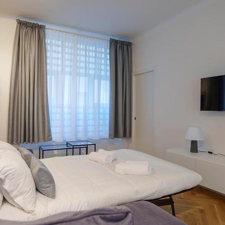 Duomo-Porta VeneziaLuxury Wifi E Netflix Daire Milano Dış mekan fotoğraf