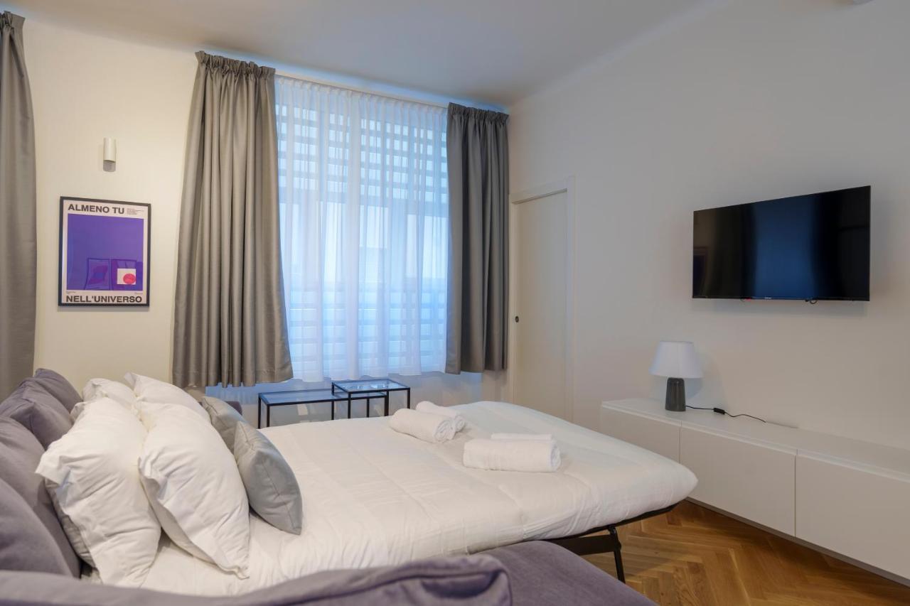 Duomo-Porta VeneziaLuxury Wifi E Netflix Daire Milano Dış mekan fotoğraf