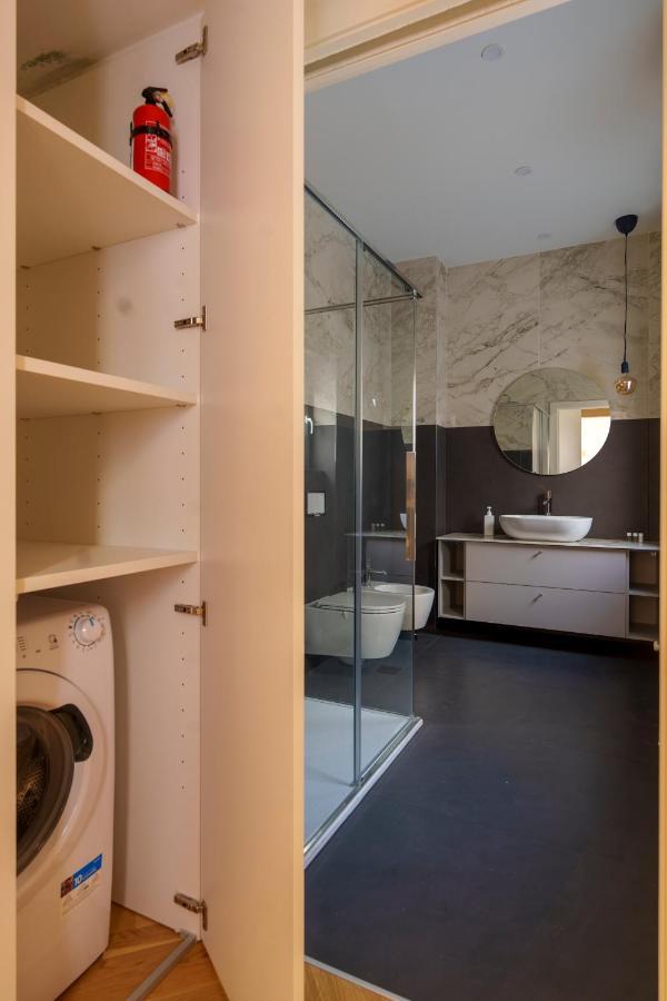 Duomo-Porta VeneziaLuxury Wifi E Netflix Daire Milano Dış mekan fotoğraf